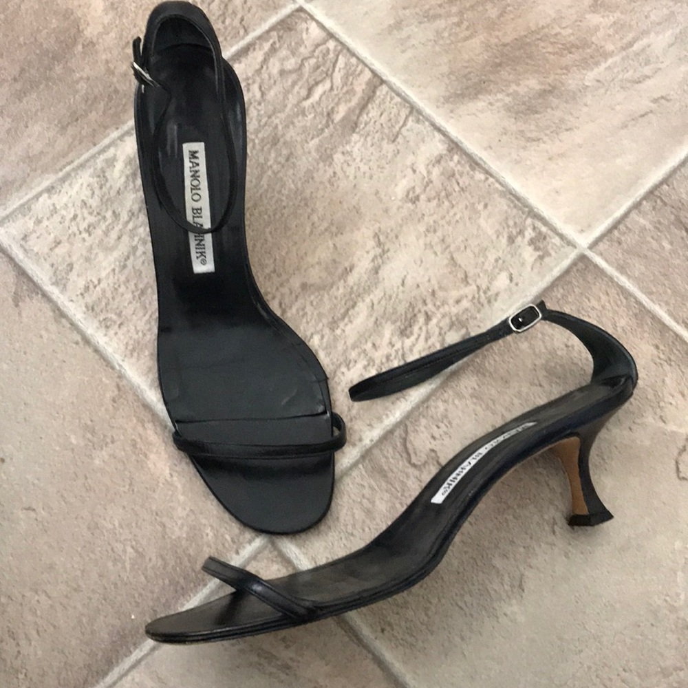 Manolo Blahnik black thin strap heels
